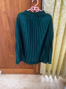 Pleated Skirt Dark green