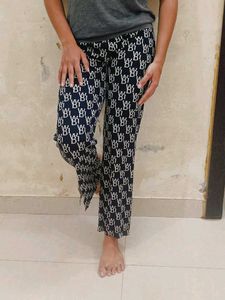 Patterned Casual Pants