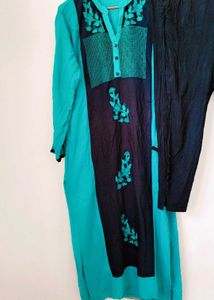 Very Beautiful Embroidery Kurta With Leggings