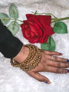 Golden Bangle Set of 4
