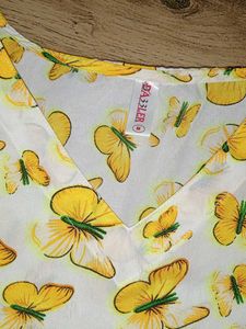 💛Yellow butterfly 🦋 Pattern Top 💛💛