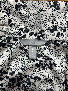 H&amp;M beautiful satin shirt