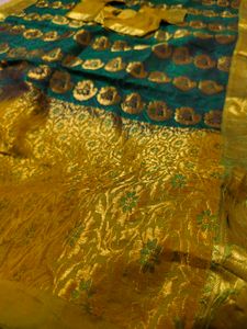 Kanjivaram Pattu Saree Green &amp; Gold Sare😍