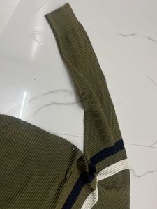Zara Sweatshirt