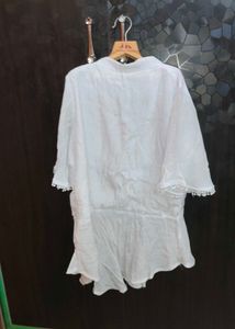 Women White Top And Shirt
