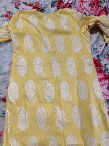 Yellow Paisley Print Kurta