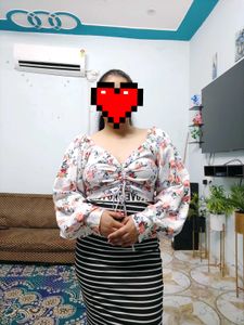 Floral Print Crop Top