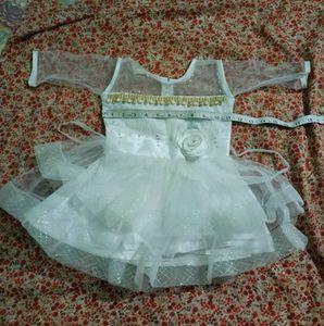 Almost New White Colour Fairy Frock For 1-2 Year