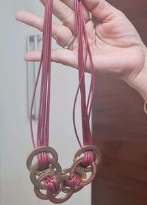 Neckpiece