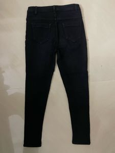 Black Skinny Jeans