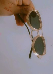 Gold Aviator Sunglasses