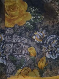Pretty Roses Chhiffon Saree