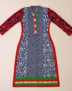 Black Kurti