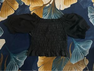 Chic Black Puff Sleeve Top