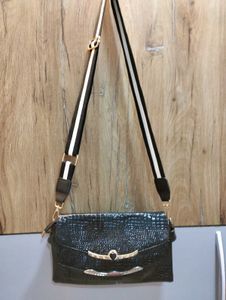 Stylish Black Sling Bag 💥
