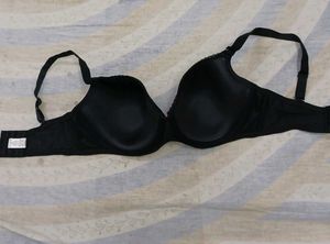 Triumph Wired Black Bra(Non-padded)