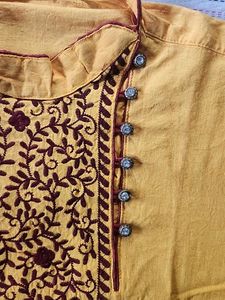 MANYAVAR Men Solid Cotton Blend Straight Kurta