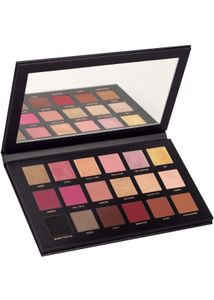 2 Huda Beauty Pallets