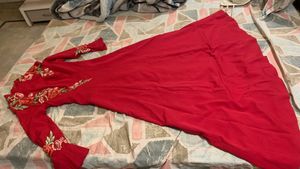 Floral Embroidered japenese gown❤️🎀🦋