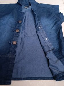 Girl&#39;s Denim Light Weight Jacket