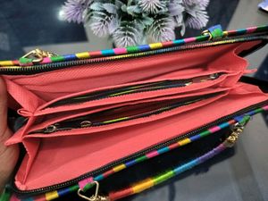Fashionable Women Clutch