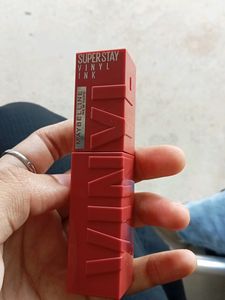 Maybelline Vinyl Super Stay Lipstick
