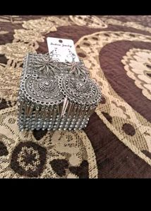 Elegant Embroidered Kurti With Vintage Earrings