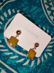 Yellow 💛 Earrings