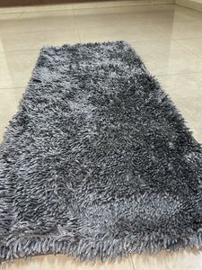 Silver Bed Side Runner Carpet