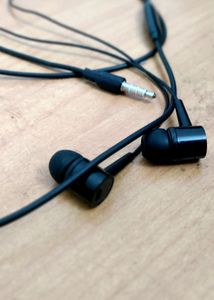 Under ₹200 Earphone 🎧