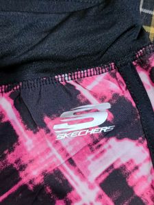 Sketchers Running Shorts 🩳 Size M