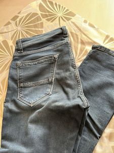 Killer Jeans *Only Cash Offers*