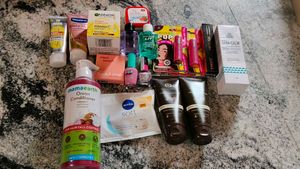 Skincare &amp; Makeup Bundle