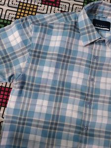Men Checked Casual Shirt