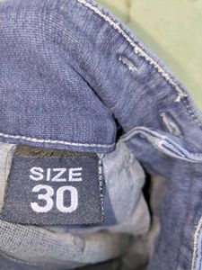 women highstar jeans casual wear , size 30.