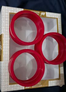 Red Bangle Set
