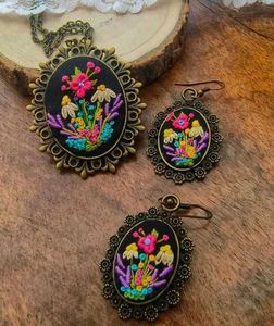 Hand Embroidered Pendant Set