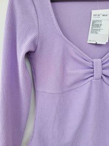 H&amp;M Sweatheart Neck Lavender Long Sleeve Top/M