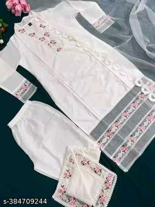 Kurta Set With Pant &amp; Dupatta Se