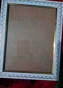 Elegant White & Gold Picture Frame