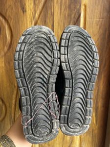 Black Winter Shoe