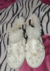 Cute White Casual Shoes