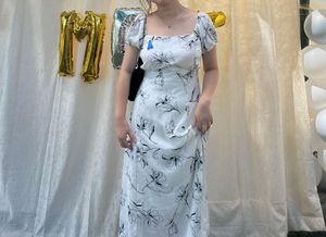 Floral square neck and Off-Shoulder Maxi Dress