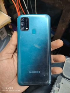 Samsung F41