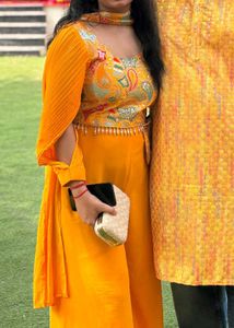Indo western haldi outfit💛