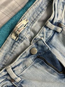 Wide Legged Ribbed Jean