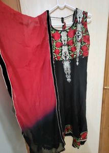 Embroidered Sleeveless Salwar Kameez Never Used