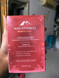 Alps Goodness French Green Powder And Alps Goodness Manicure Pedicure Kit
