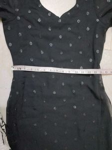 Black Salwar Kameez Set