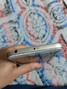 Redmi 4 - CASH ON DELIVERY